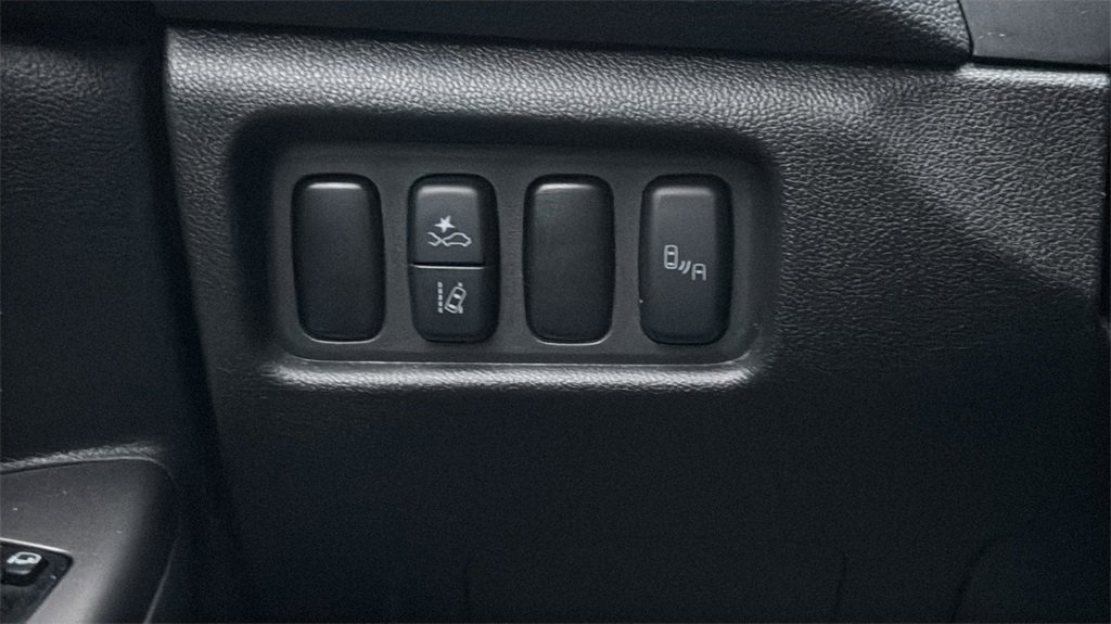 Used 2025 Mitsubishi Outlander Sport SE image 26