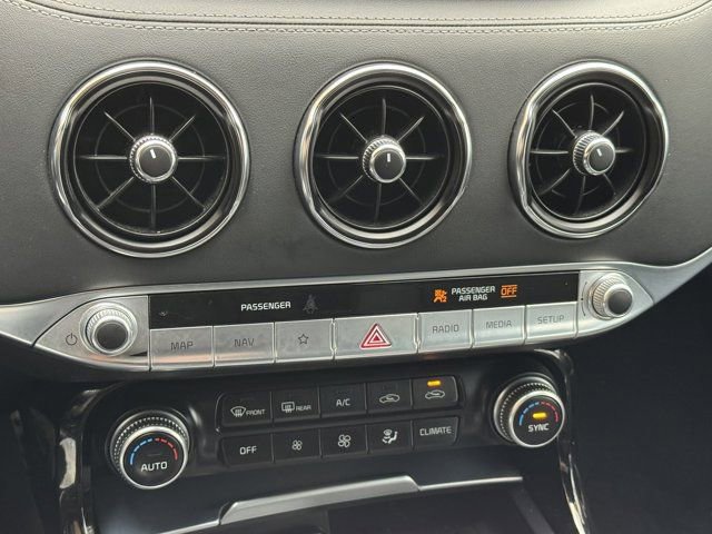 Used 2023 Kia Stinger GT2 image 43