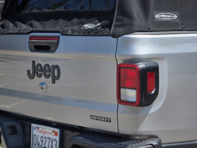 Used 2020 Jeep Gladiator Sport w/ Quick Order Package 24S AWD/4WD image 11