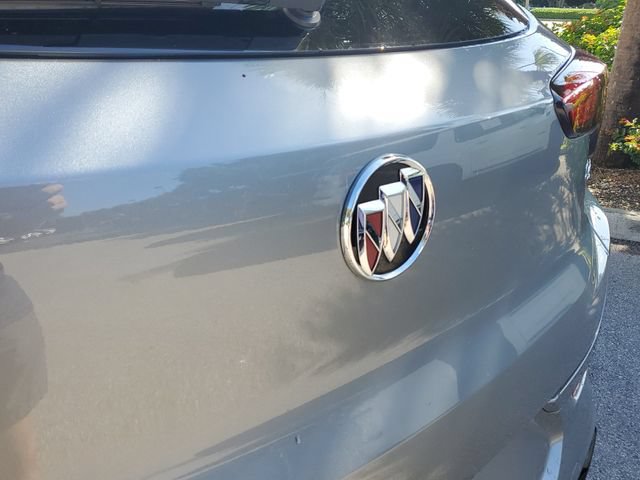 Certified 2023 Buick Encore GX Select w/ Sport Touring Package FWD image 28