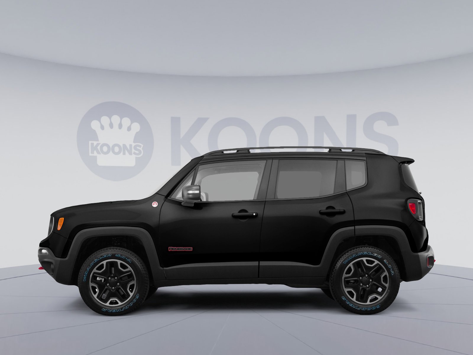 Used 2016 Jeep Renegade Trailhawk w/ Premium Trailhawk Package image 2