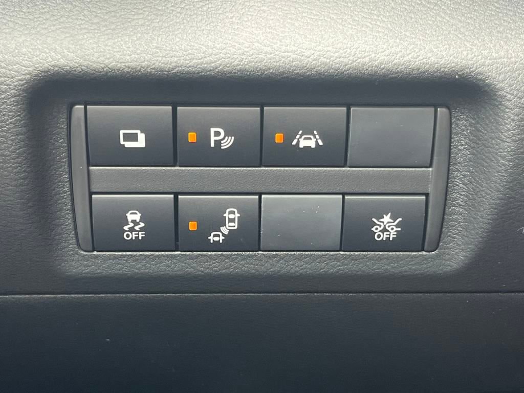 New 2025 Nissan Kicks Play S image 19