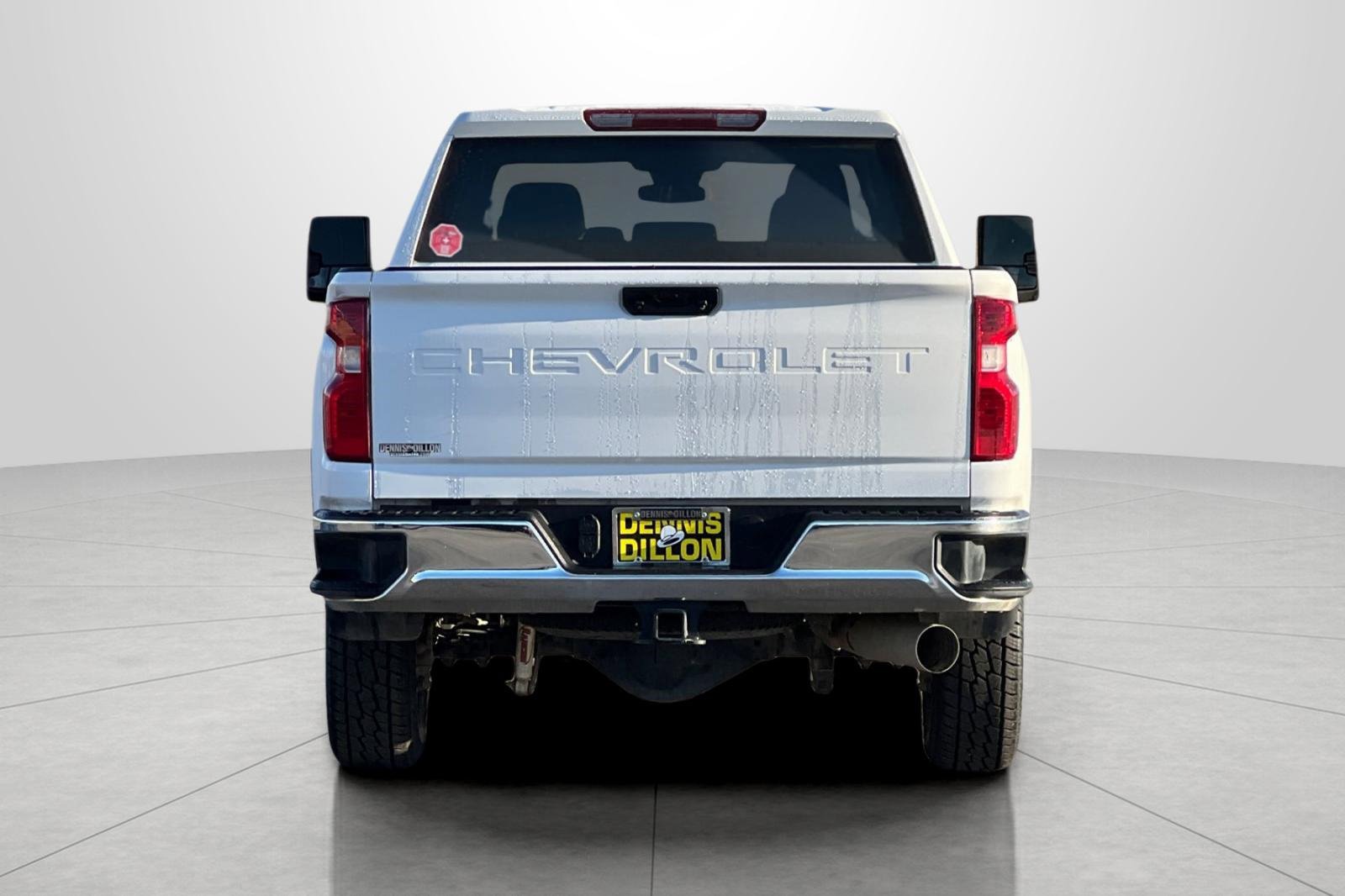 Used 2024 Chevrolet Silverado 2500 LT w/ Convenience Package image 5