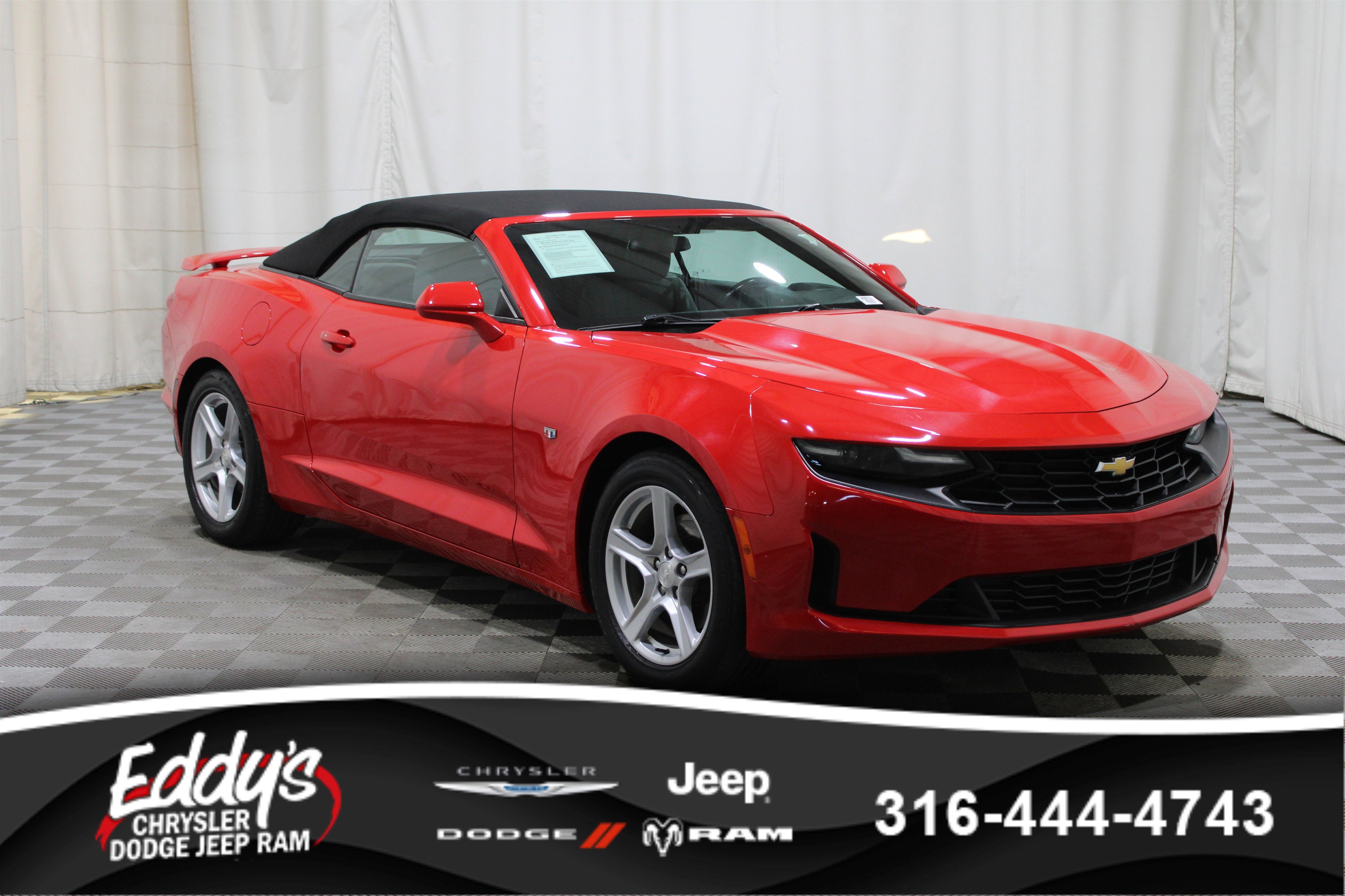 Used 2023 Chevrolet Camaro LT image 1