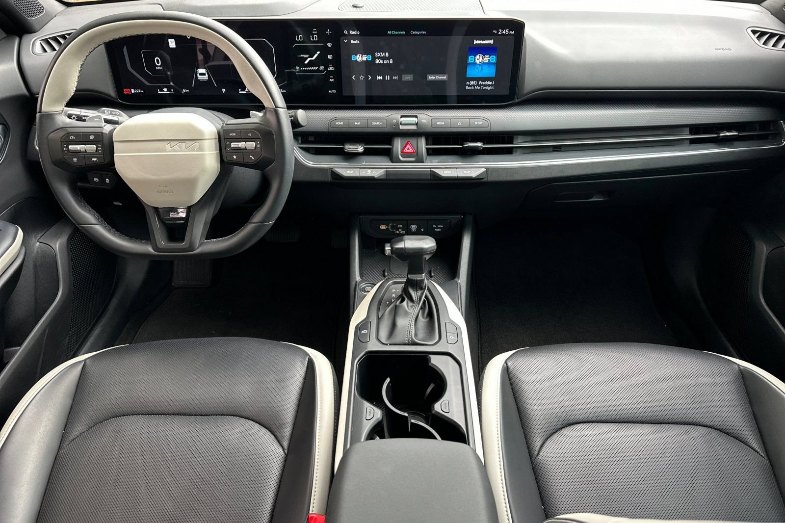 Used 2025 Kia K4 GT-Line w/ GT-Line Premium Package FWD image 10