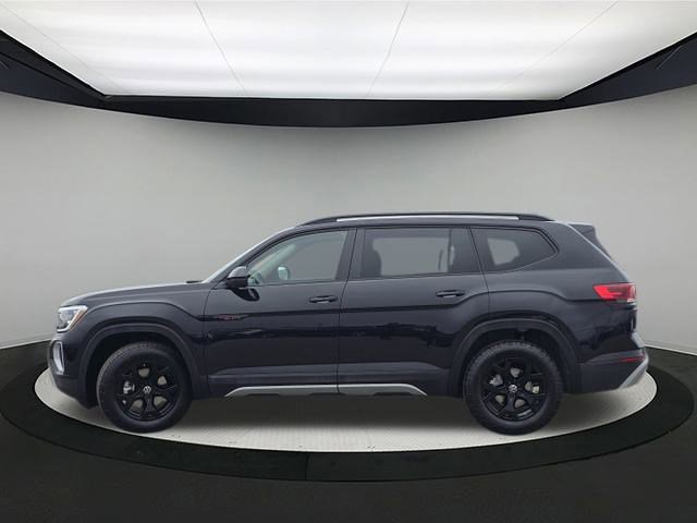New 2026 Volkswagen Atlas Peak Edition image 4