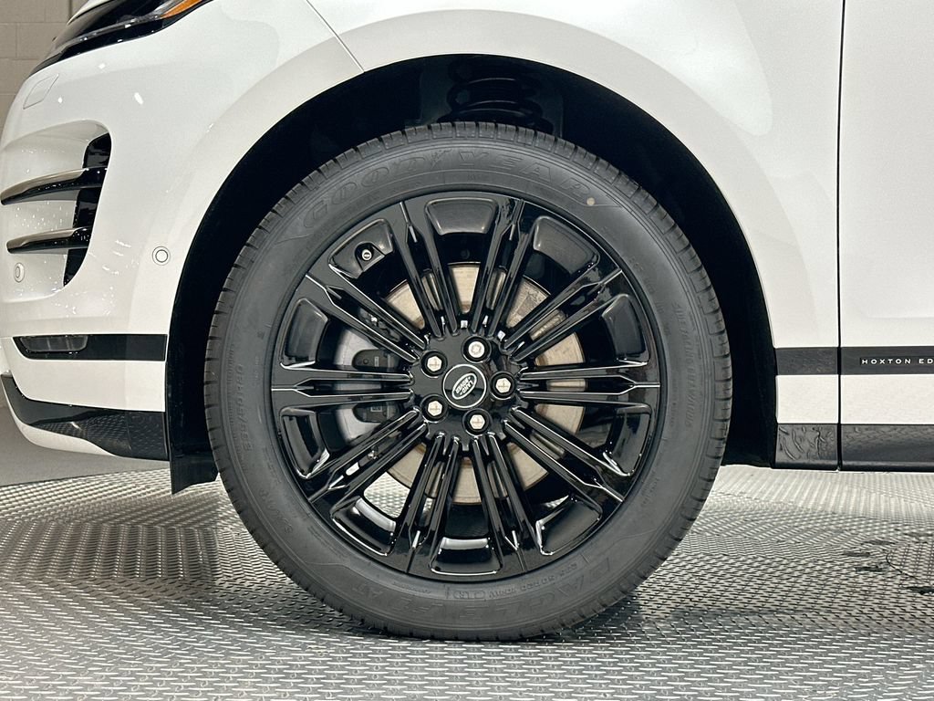 New 2026 Land Rover Range Rover Evoque Hoxton AWD/4WD image 5