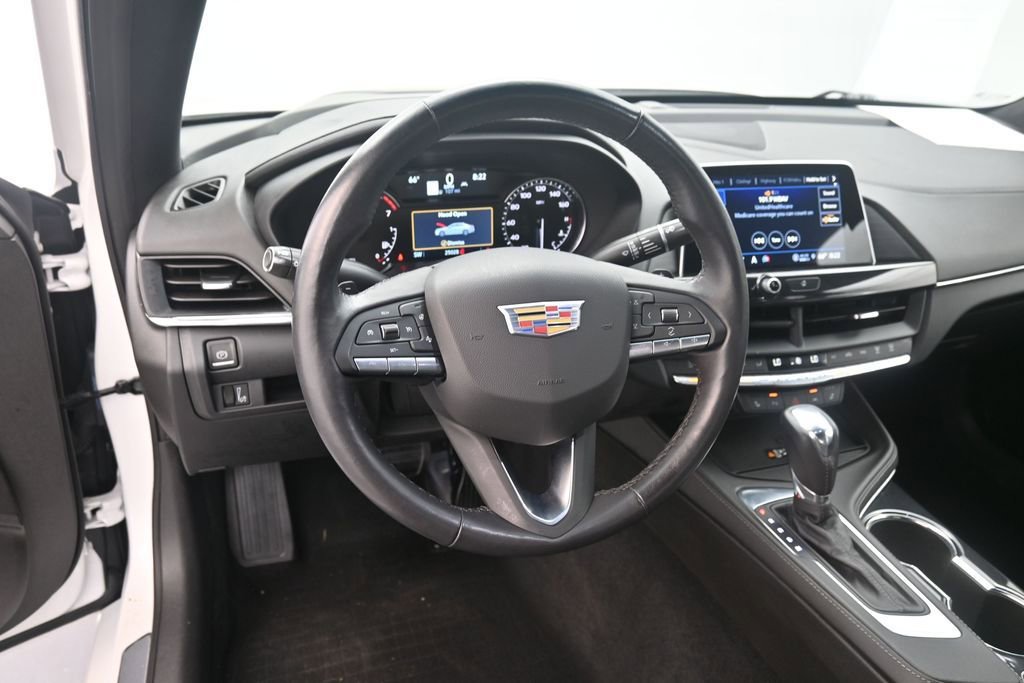 Used 2024 Cadillac CT4 Luxury w/ LPO, ONYX Package RWD image 18