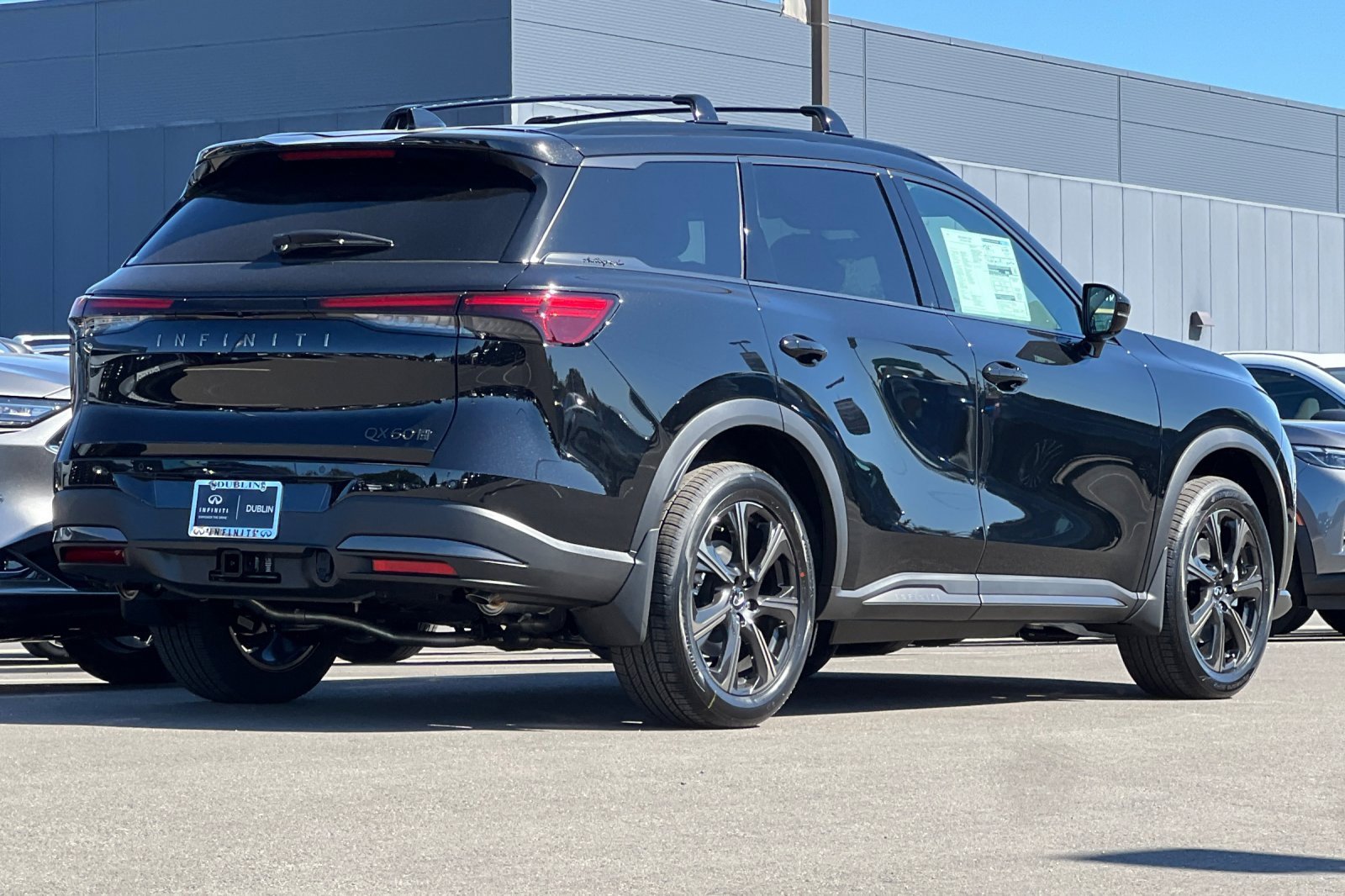 New 2026 INFINITI QX60 Autograph w/ Dark Cargo Package image 5