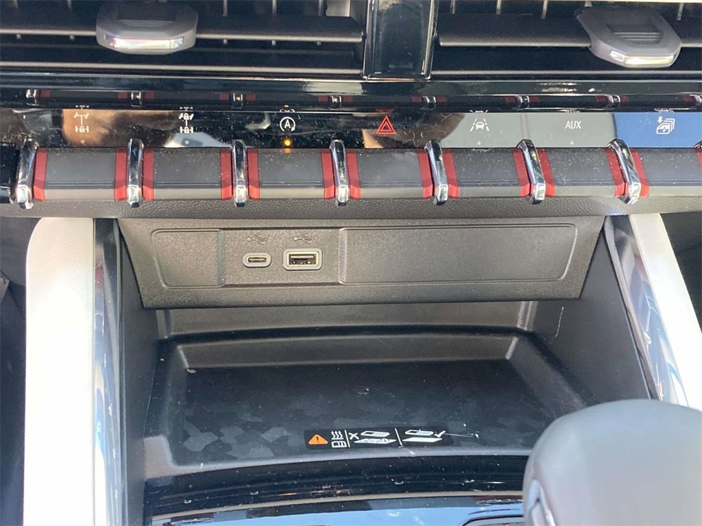 New 2026 GMC Canyon AT4X w/ Off-Road Front Bumper Package image 22