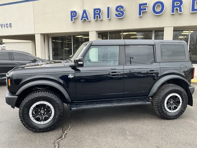 Used 2023 Ford Bronco Outer Banks w/ Sasquatch Package image 2