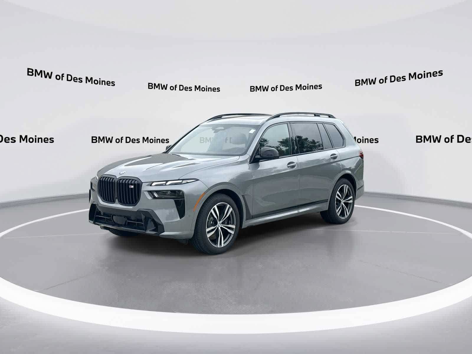 New 2026 BMW X7 M60i w/ M Sport Professional Package AWD/4WD image 4