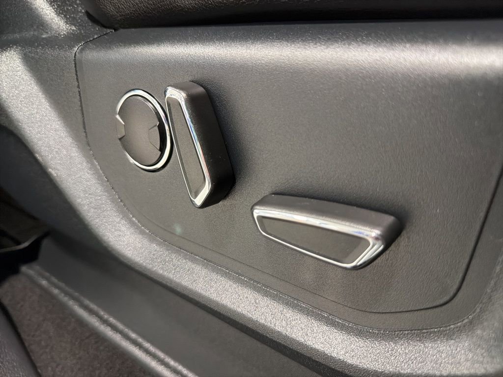 Used 2019 Ford F450 Lariat w/ Chrome Package image 38