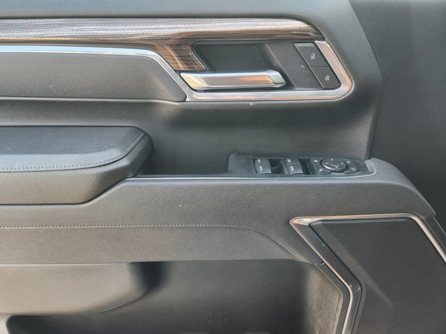 Used 2025 Chevrolet Silverado 3500 LT w/ Safety Package AWD/4WD image 24