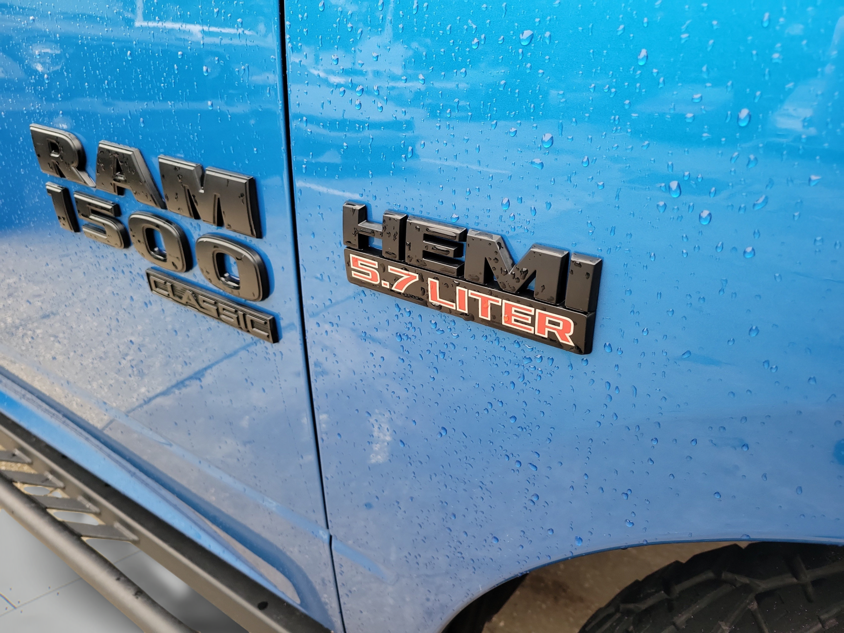 Used 2019 RAM 1500 Express w/ Express Value Package AWD/4WD image 30