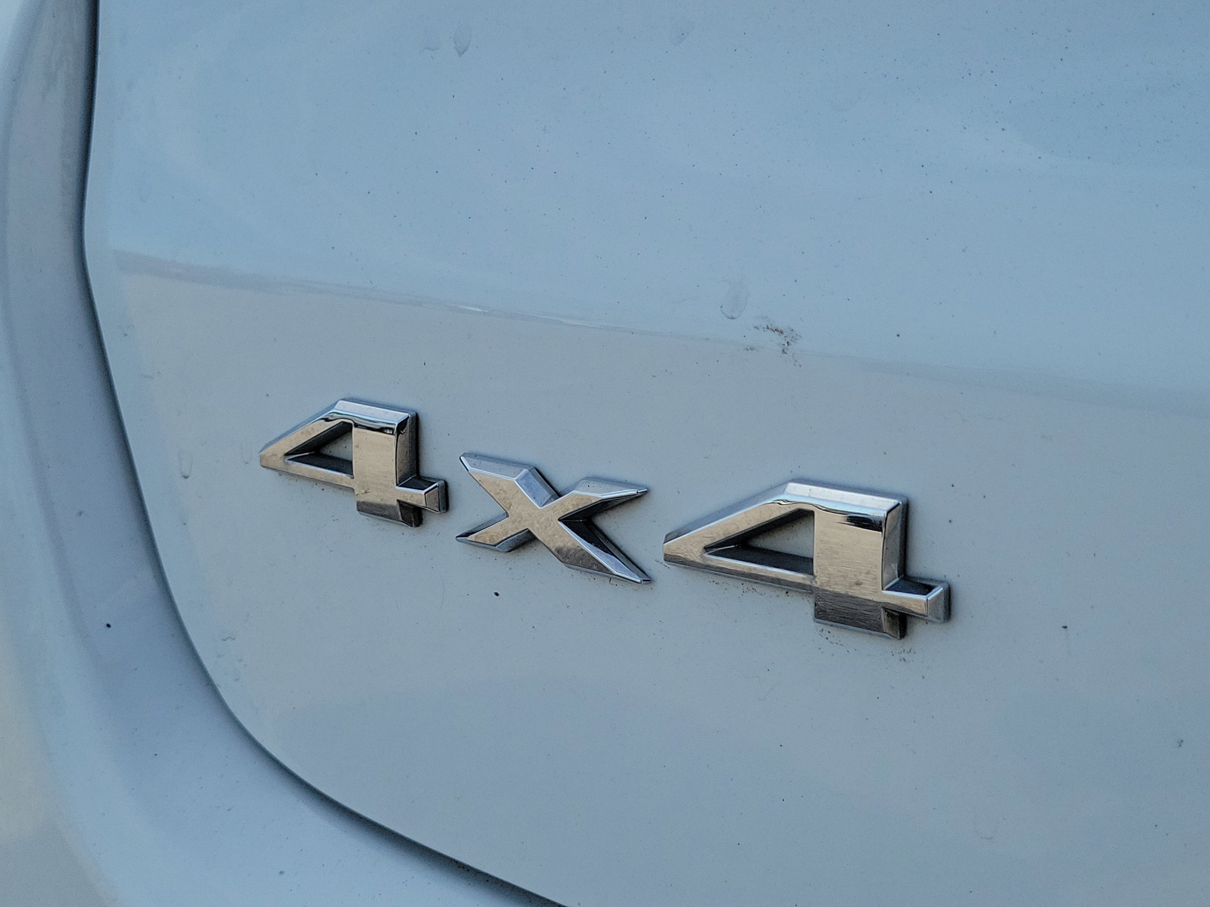 Used 2024 Jeep Compass Latitude image 11