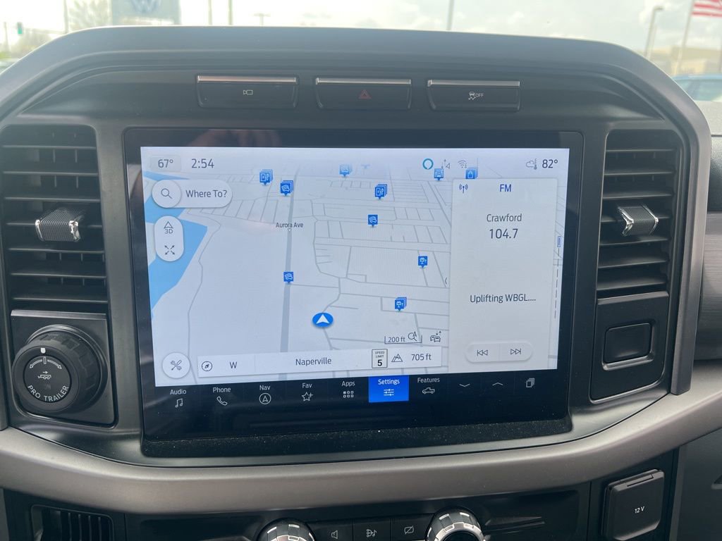 Used 2024 Ford F150 Lightning XLT image 30