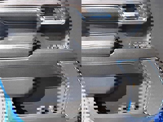 Used 2023 Chevrolet Silverado 1500 RST image 23