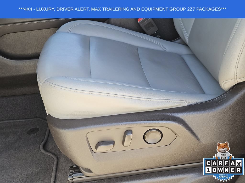 Used 2022 Chevrolet Tahoe Z71 w/ Luxury Package AWD/4WD image 25