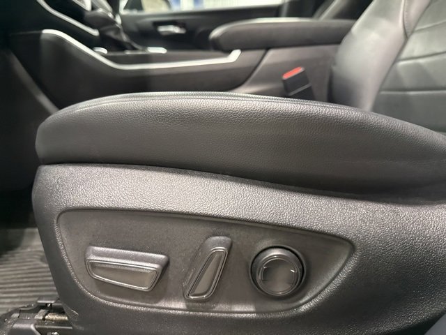 Certified 2024 Toyota Highlander XLE image 18