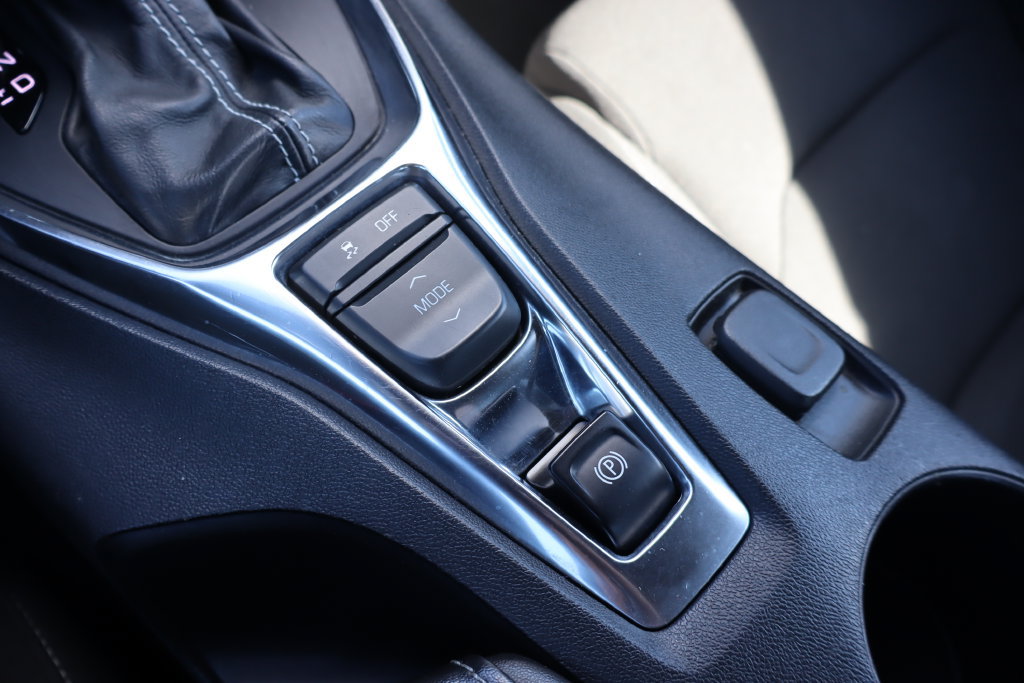 Used 2024 Chevrolet Camaro SS RWD image 10