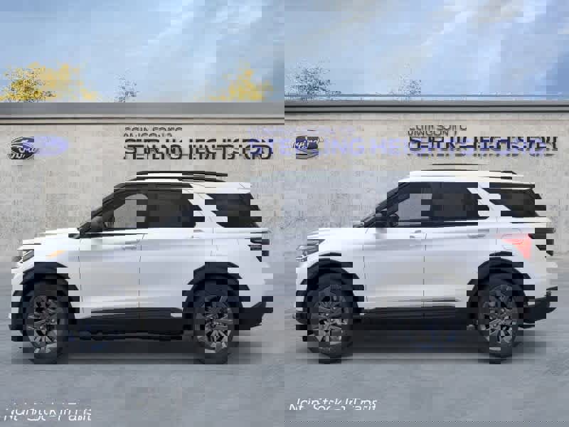 New 2026 Ford Explorer Active image 3