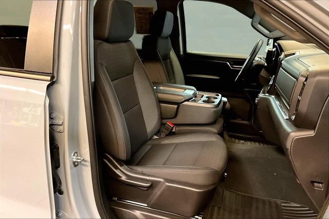 Used 2024 Chevrolet Silverado 1500 LT image 30