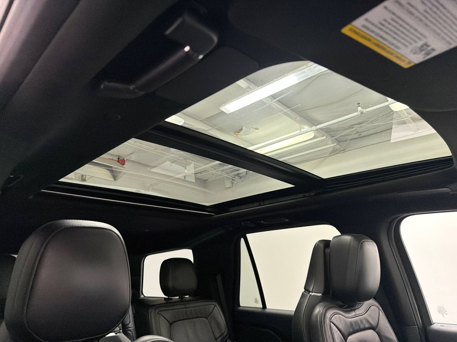 Certified 2023 Lincoln Navigator Reserve AWD/4WD image 15