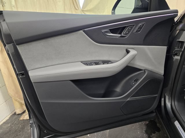 New 2026 Audi SQ8 Premium Plus AWD/4WD image 12