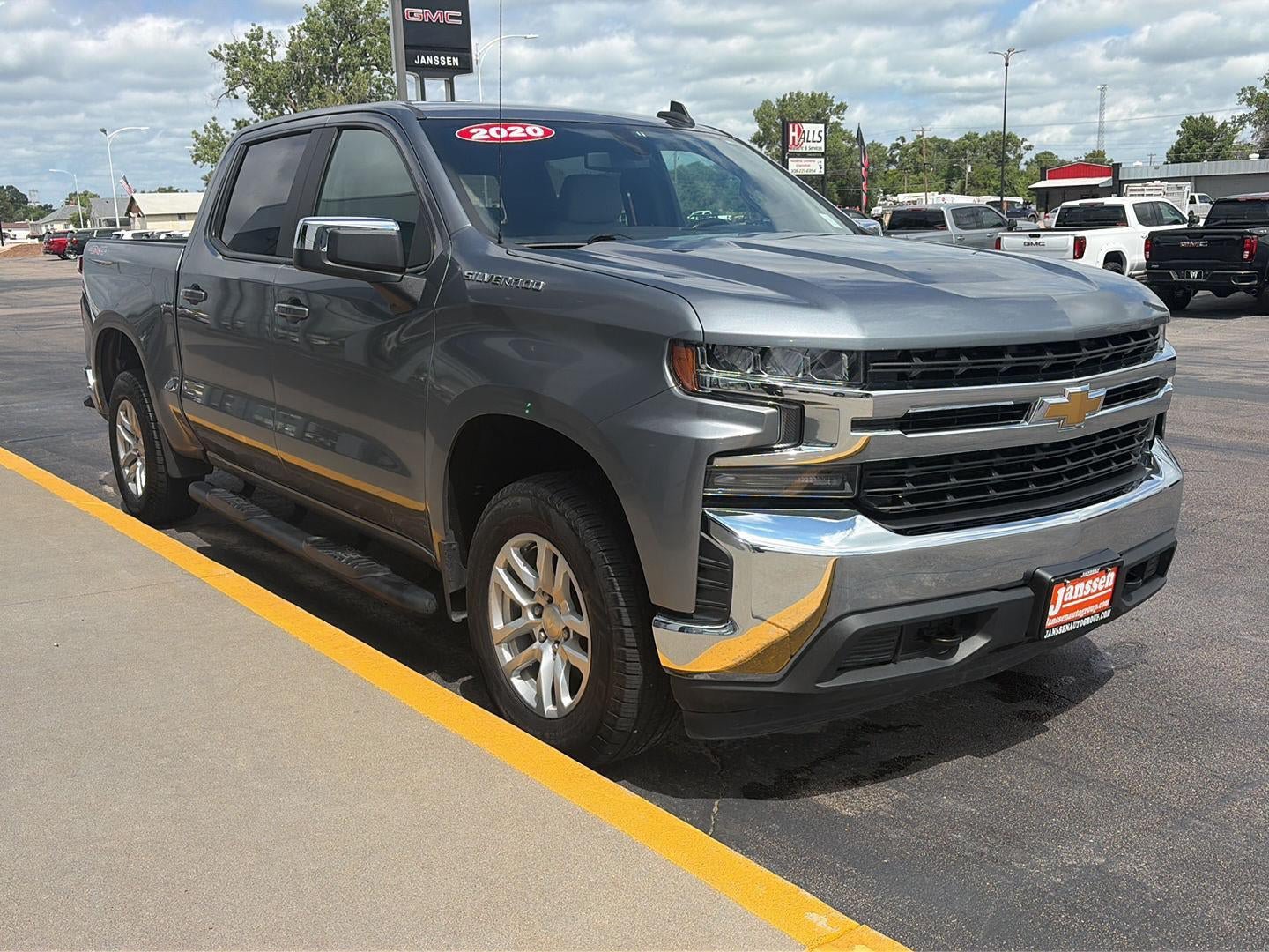 Used 2020 Chevrolet Silverado 1500 LT w/ All-Star Edition AWD/4WD image 4