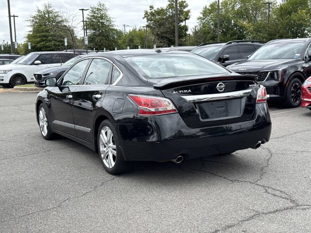 Used 2015 Nissan Altima 3.5 SL FWD image 4