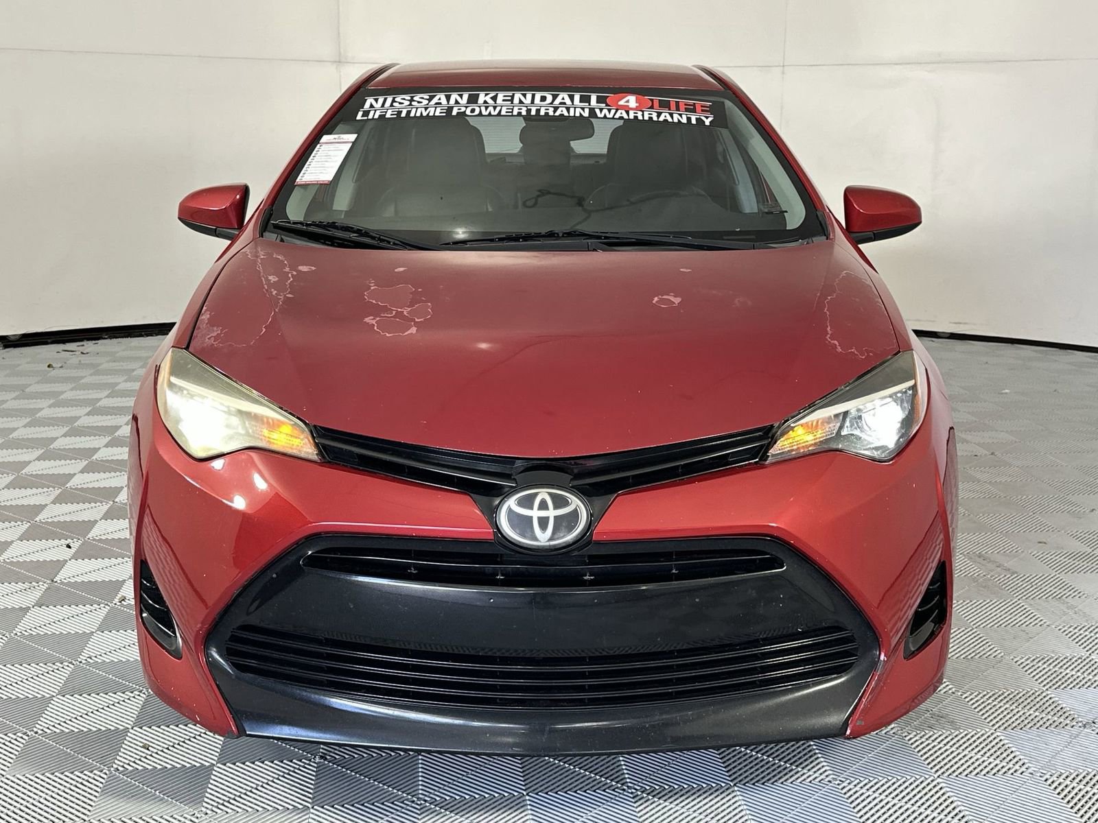 Used 2017 Toyota Corolla LE FWD image 3