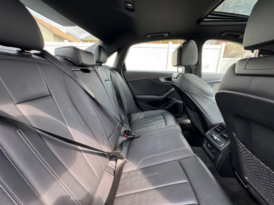 Used 2024 Audi A4 2.0T Premium Plus image 31