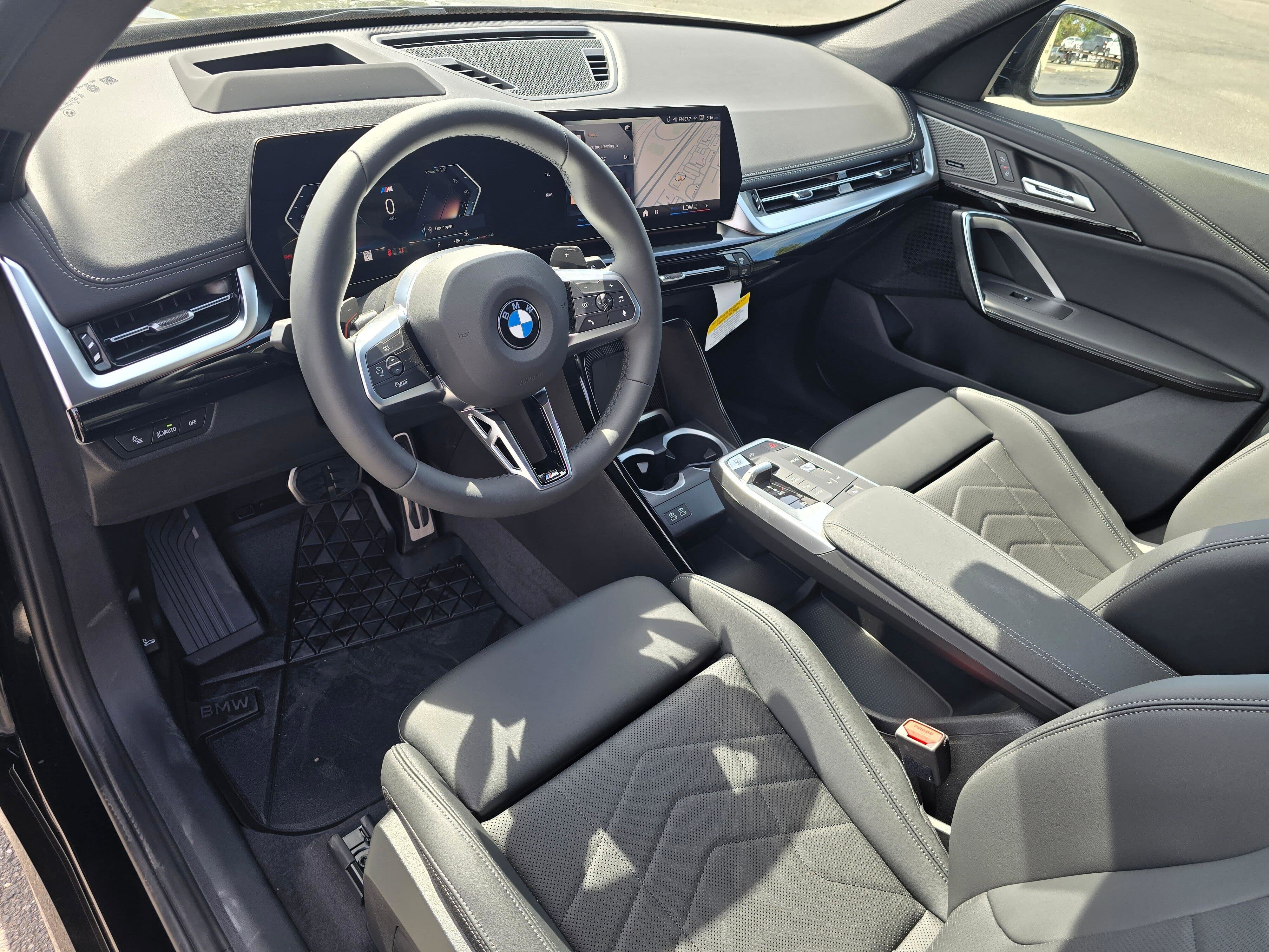New 2026 BMW X1 xDrive28i w/ Technology Package AWD/4WD image 2