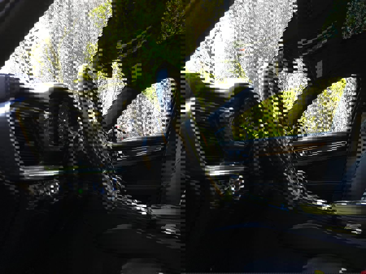 Used 2020 Porsche Panamera 4S image 38