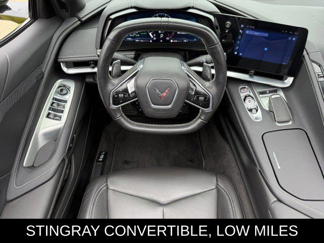 Used 2024 Chevrolet Corvette Stingray Convertible w/ 1LT RWD image 20