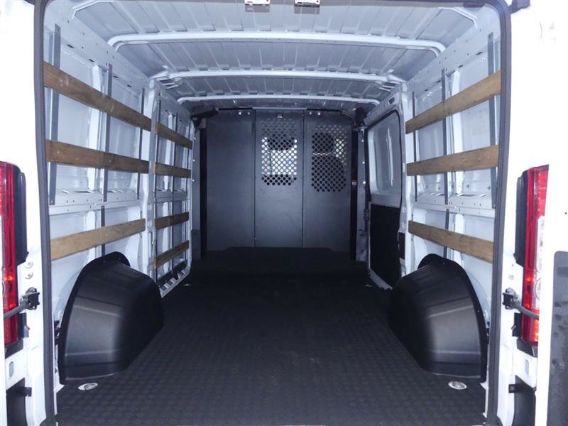 Used 2025 RAM ProMaster 2500 w/ U-Haul Equipment Group FWD image 4