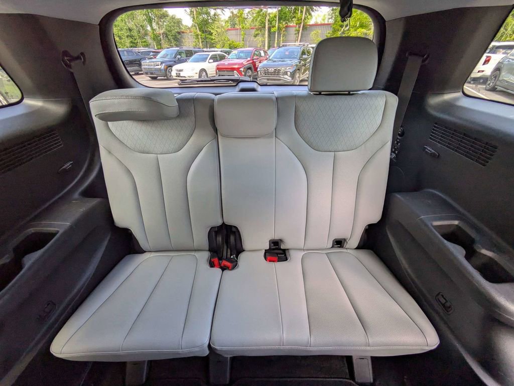 Used 2021 Hyundai Palisade SEL w/ Cargo Package FWD image 14