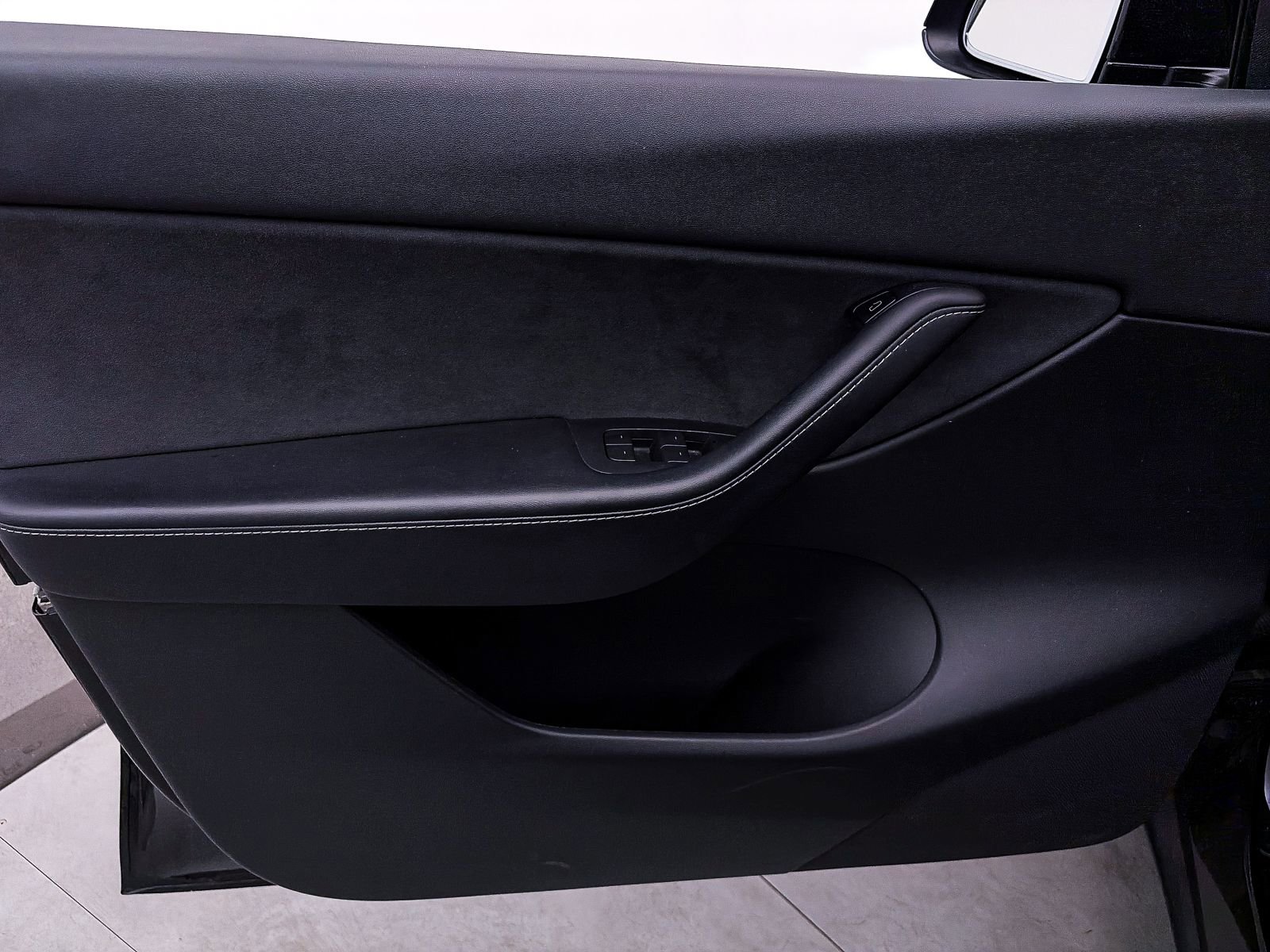 Used 2021 Tesla Model Y Performance image 16