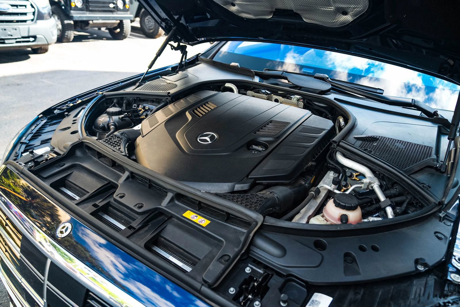 Used 2023 Mercedes-Benz S 580 4MATIC Sedan image 40