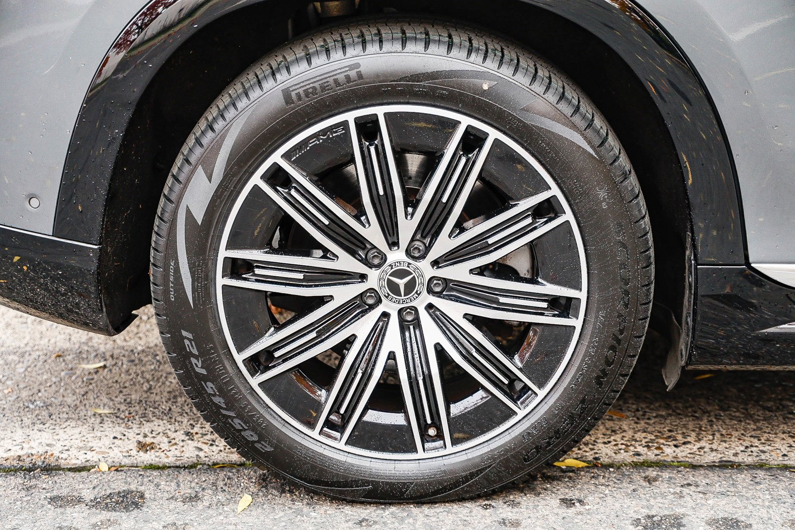 Certified 2023 Mercedes-Benz EQS 580 4MATIC SUV image 9