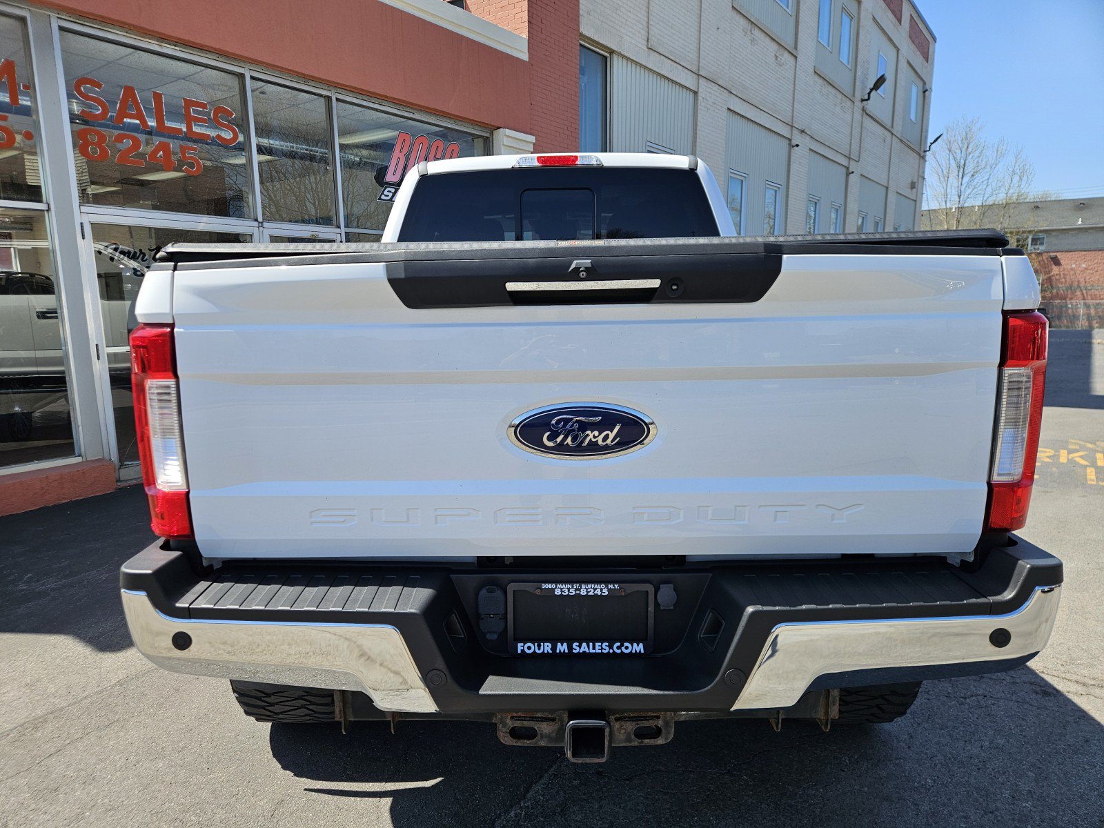 Used 2017 Ford F350 Lariat w/ Lariat Ultimate Package AWD/4WD image 23