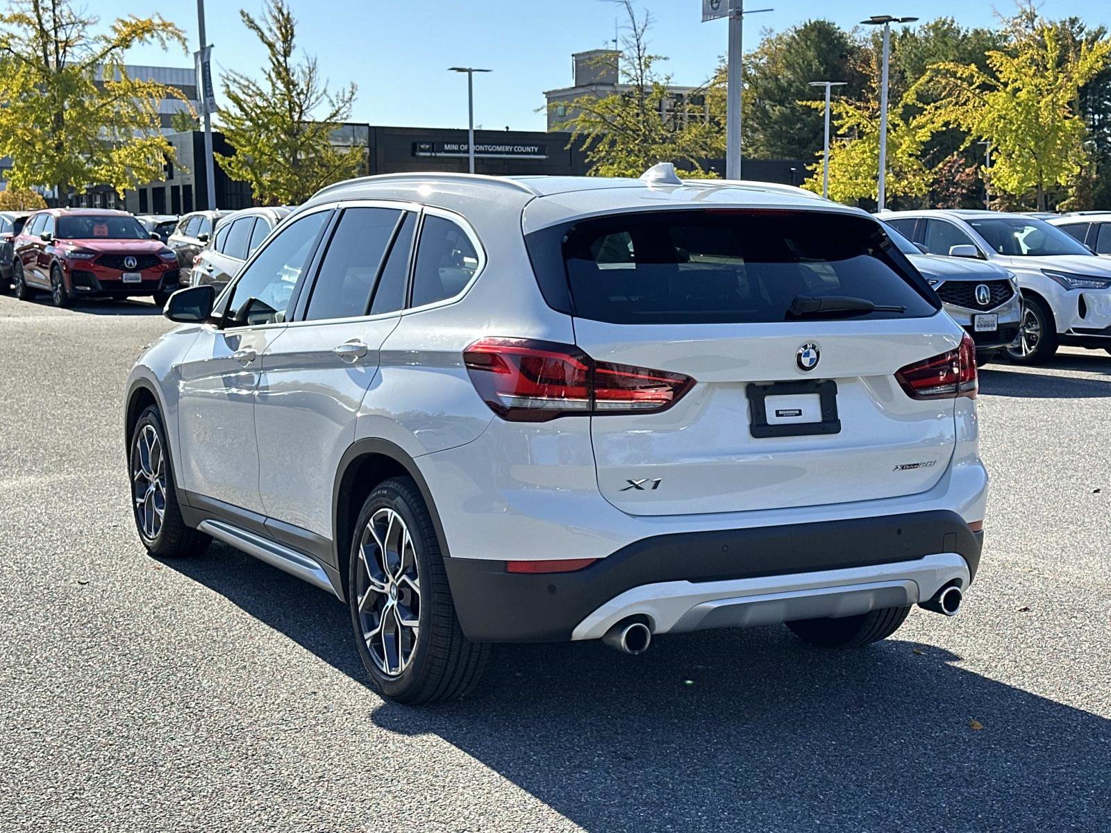 Used 2021 BMW X1 xDrive28i w/ Premium Package image 6