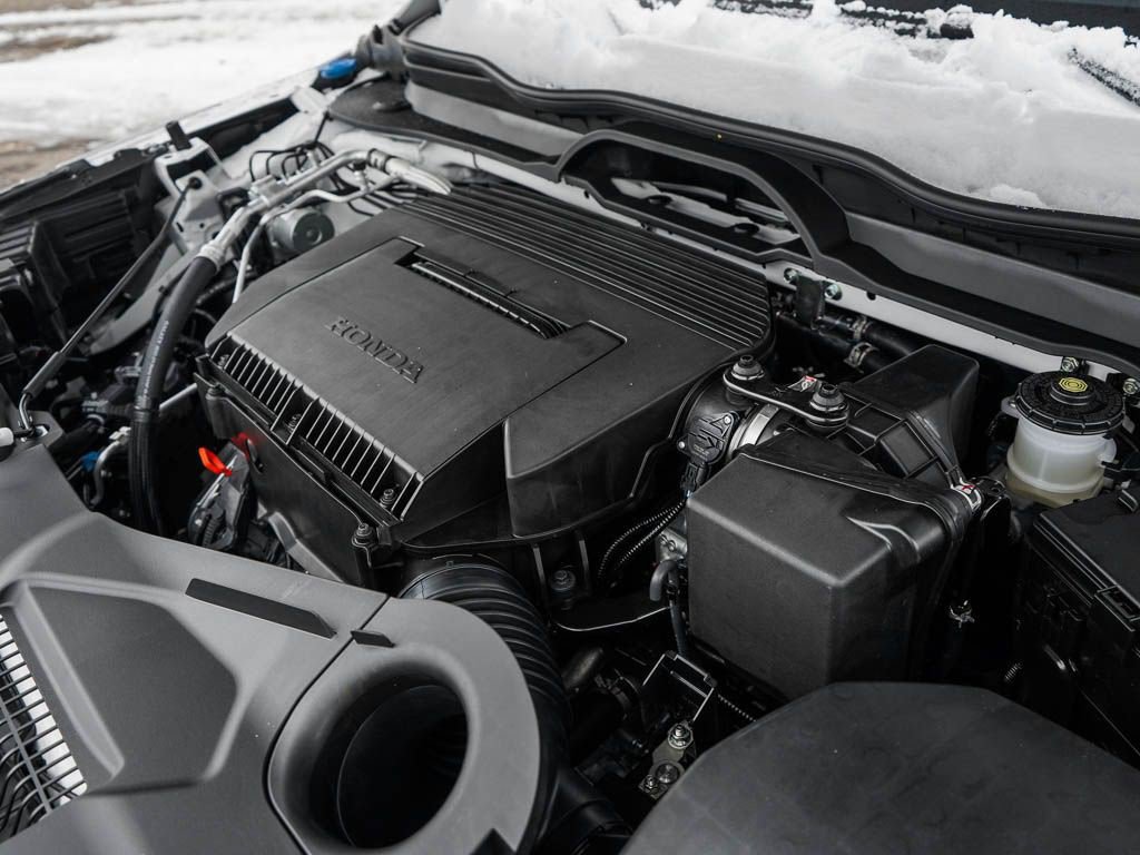 New 2026 Honda Pilot Touring image 7