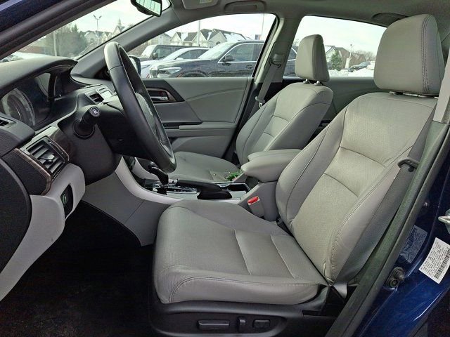 Used 2017 Honda Accord EX-L image 17