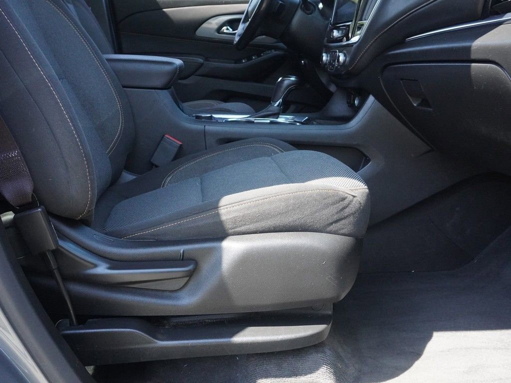 Used 2020 Chevrolet Traverse LT AWD/4WD image 25