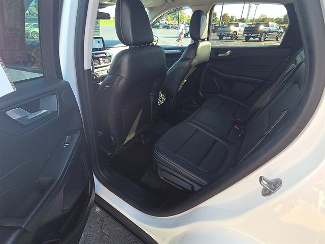 Used 2021 Ford Escape SEL w/ Technology Package AWD/4WD image 16