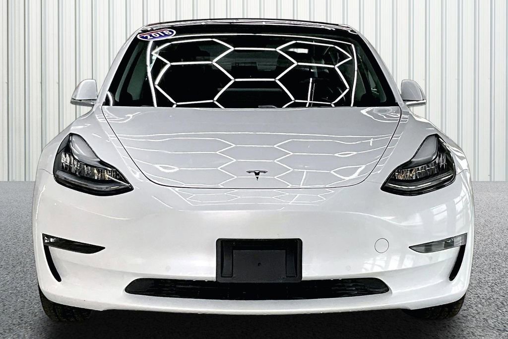 Used 2018 Tesla Model 3 Long Range image 2