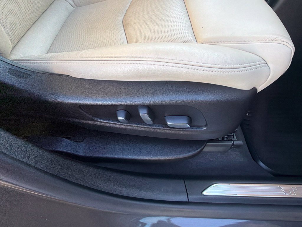 Used 2019 Cadillac XT5 Luxury AWD/4WD image 45