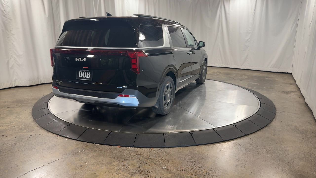 New 2026 Kia Carnival EX image 9